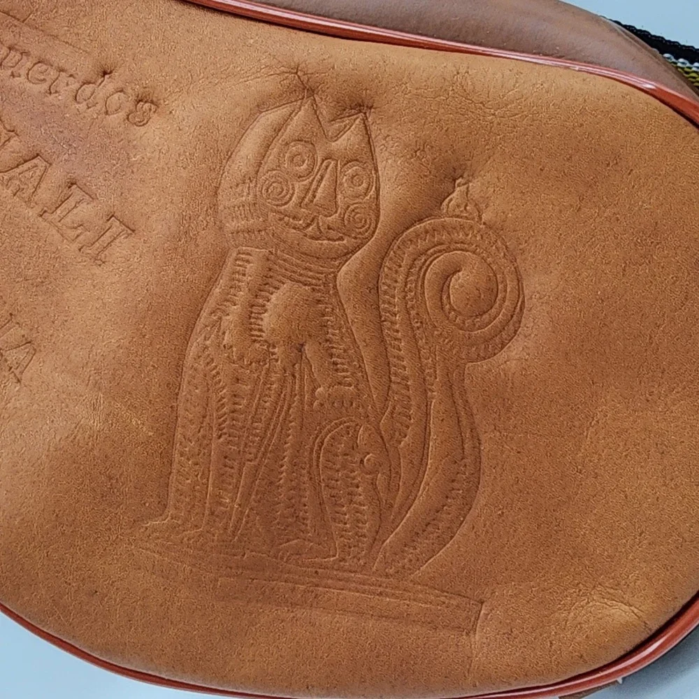 La Caleñita Colombian Souvenir Tejada Cat Embossed Leather Bota Bag Wine Canteen